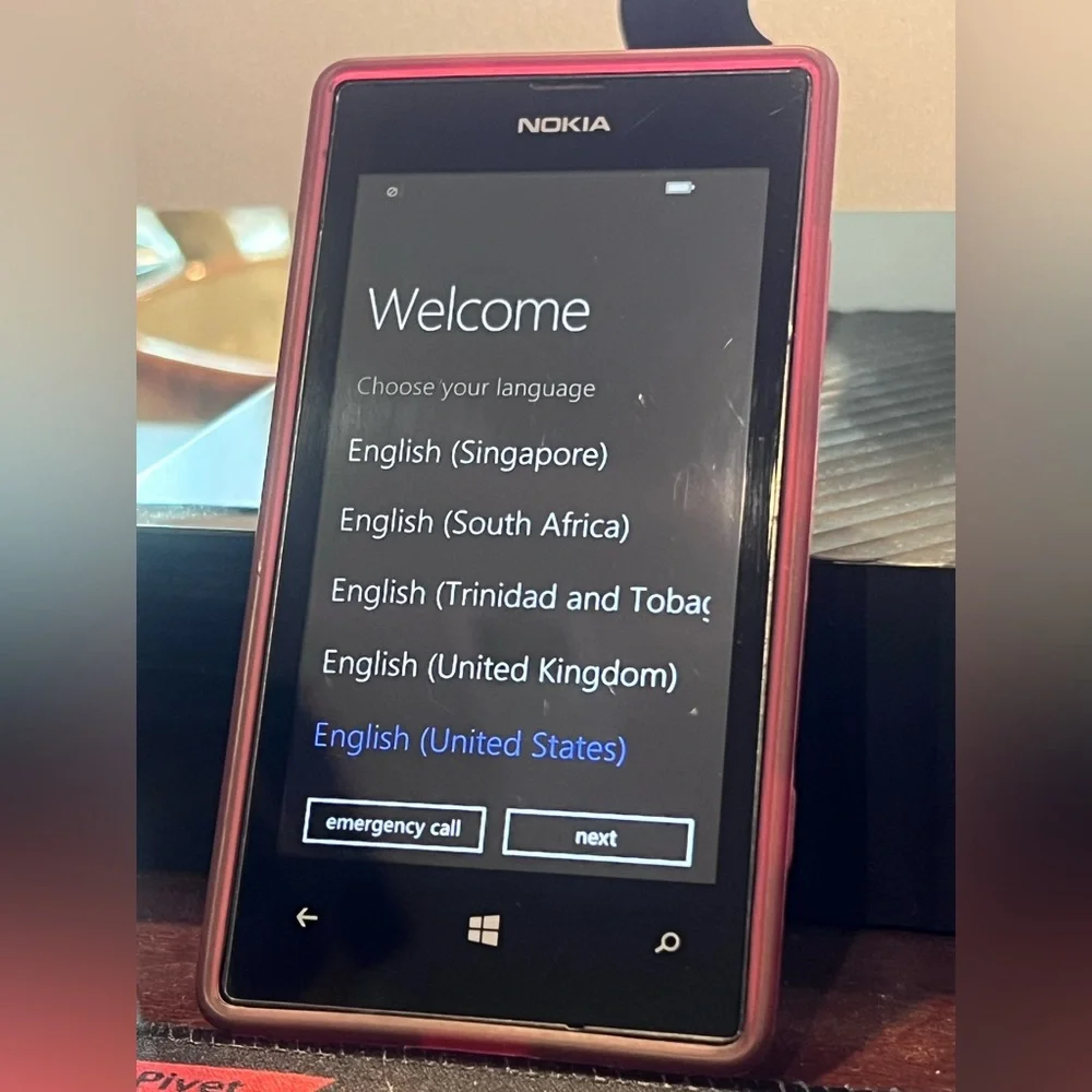 Windows Nokia Lumia 520 Smartphone with Pink Case